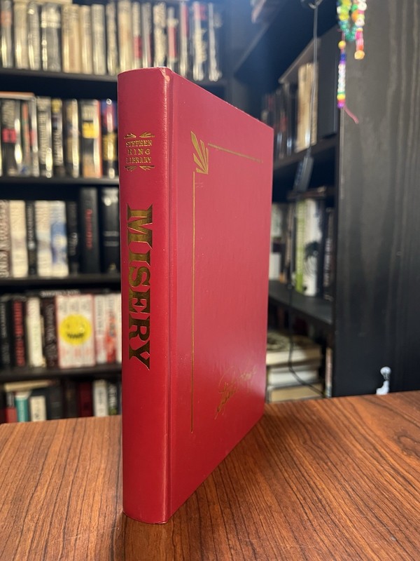 MISERY STEPHEN KING LIBRARY 1987 RED FAUX LEATHER HB 310 PAGES HORROR