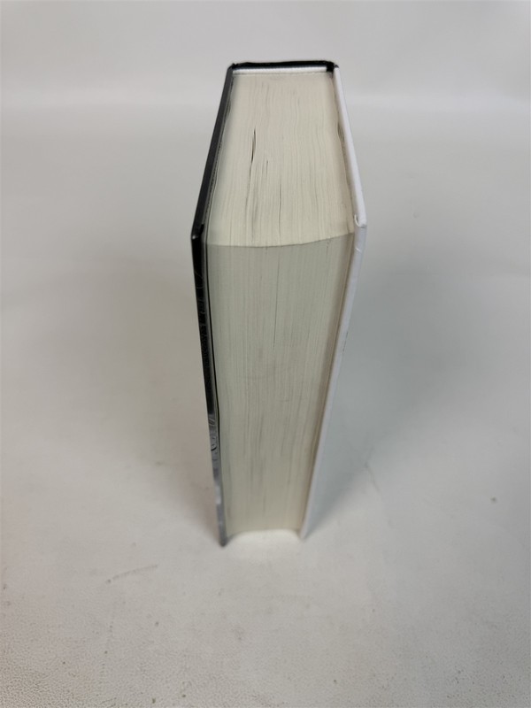 Rebecca Yarros Onyx Storm Large Print Hardcover Ex-Library - Very Good gallery
