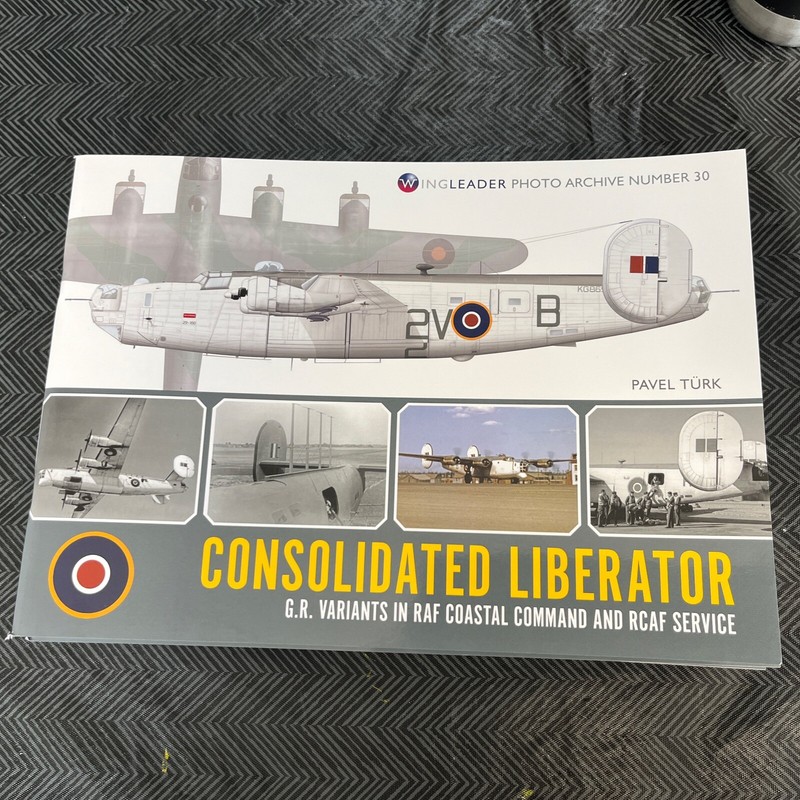 Consolidated Liberator Coastal Command Service: Wingleader Photo Archive 30 7432
