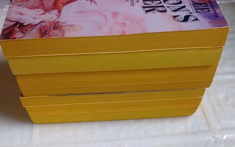 Lot Of ✨ 7 ✨Tanith Lee DAW Vintage Adult Fantasy gallery