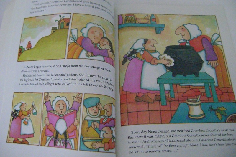 *SIGNED* 2004 By Tomie dePaola STREGA NONA, HER STORY, 1996 4th print RARE gallery
