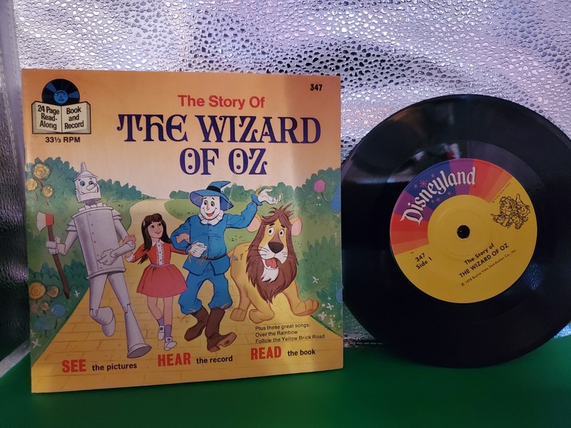 The Story of The Wizard of Oz – Book and 33-1/2 RPM Record (Disneyland Recor…