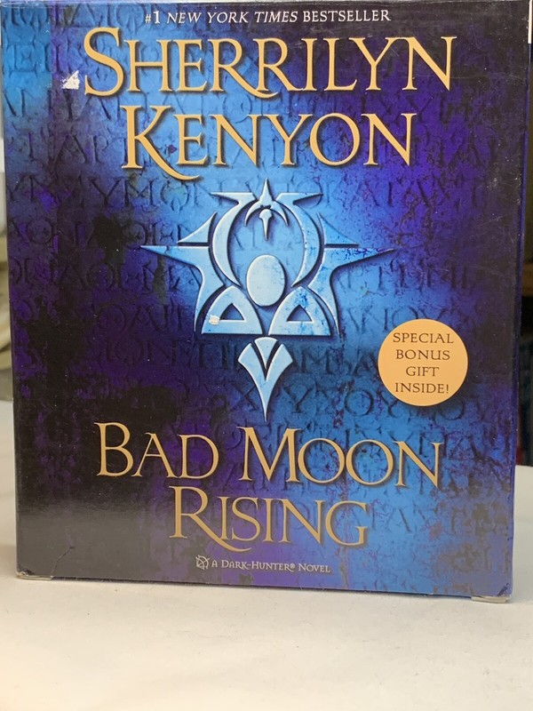 » Bad Moon Rising» by Sherrilyn Kenyon 9 Audio CD’s 11 hrs. Unabridged