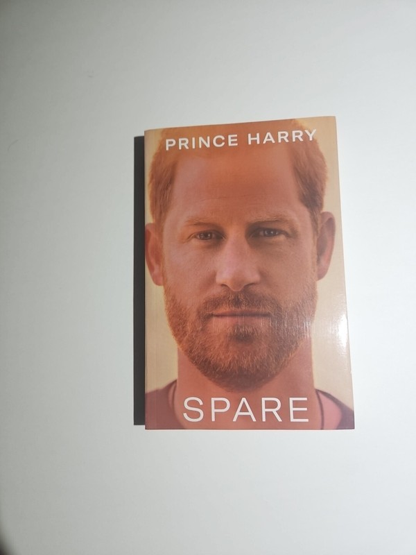 Spare by The Duke of Sussex Prince Harry NEW Fast shipping-Paperback