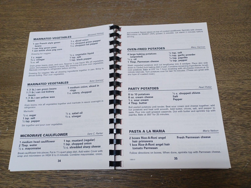 Recipes to Remember, Draytonville Baptist Church, August 2001 - 128 pages gallery