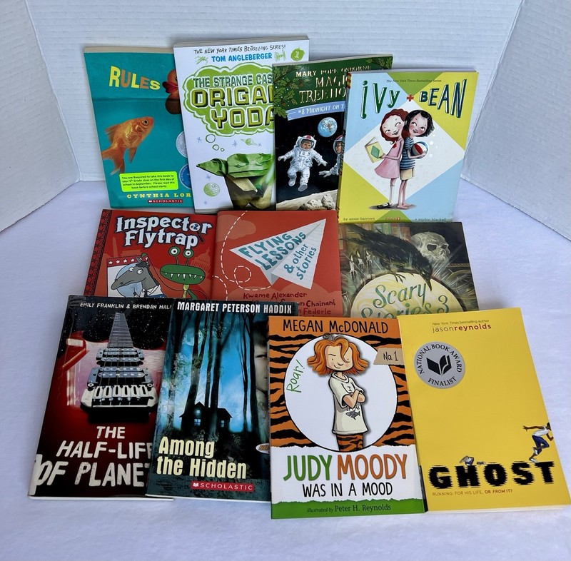 Kids Preteen/Teen Book Lot 11 Books Good Cond. 10 Paperback 1 Hardcover 4lb 6oz gallery