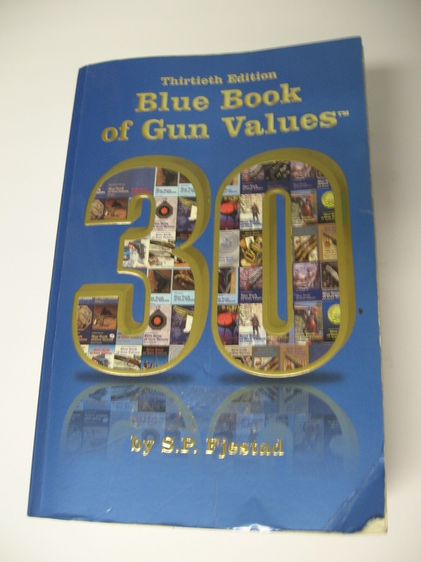 Blue Book of Gun Values 30th ed. soft cover 2009 by S. P. Fjestad, 2272 pages