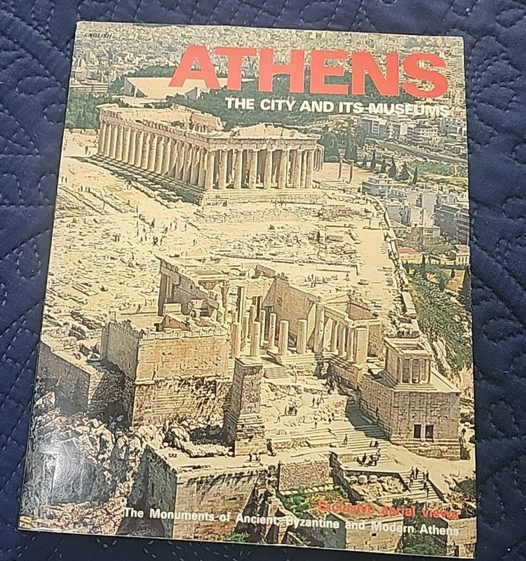 ATHENS THE CITY AND ITS MUSEUMS By Iris Douskou 1985 Ekdotike Athenon SA