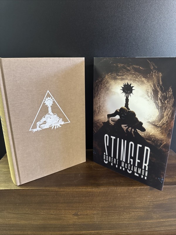 OOP SST Stinger By Robert McCammon Signed 2x Numbered PC w/clamshell gallery