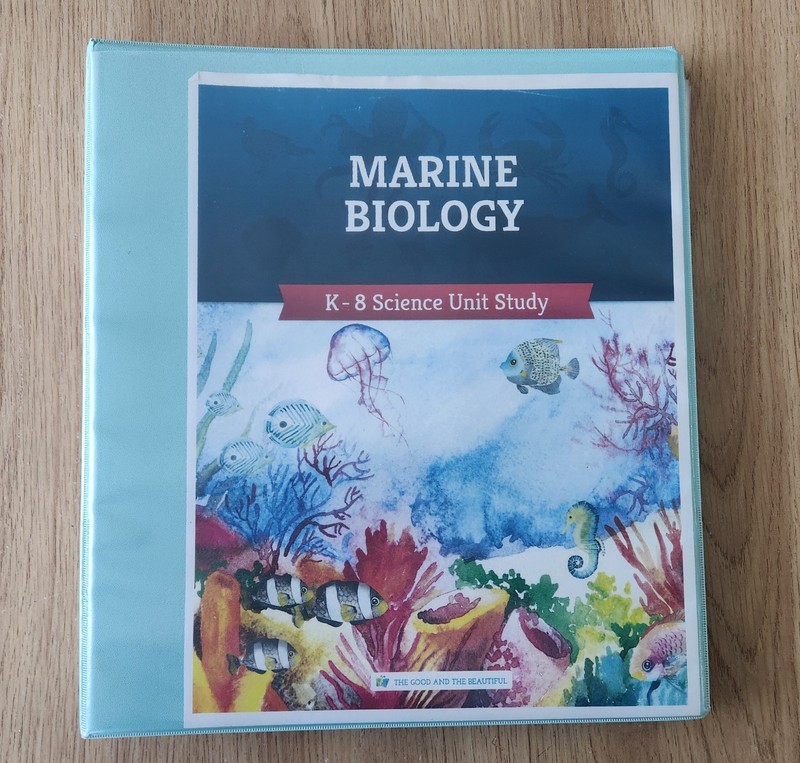 The Good & The Beautiful 2018 Marine Biology K-8 in 3 Ring Binder Complete