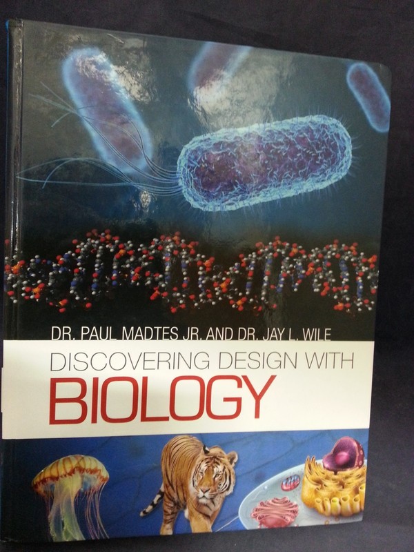 Discovering Design with Biology Madtes Jr. Berean Builders 2022 HC VG 260205