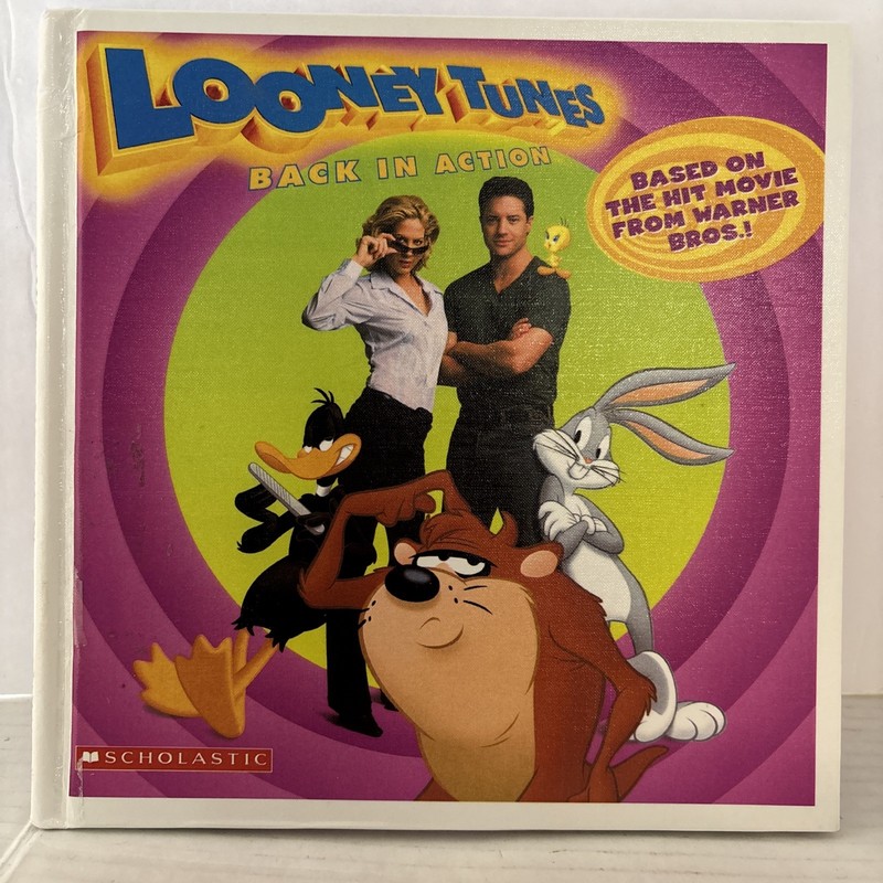 LOONEY TUNES BACK IN ACTION 8X8 Hardcover Book-Jesse Leon Mccann Vtg 1st Ed 2003
