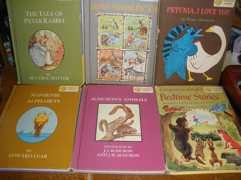 Lot of 13 Vintage 2 in 1 Dandelion Library Books HC 26 stories gallery