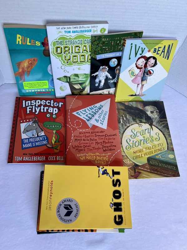 Kids Preteen/Teen Book Lot 11 Books Good Cond. 10 Paperback 1 Hardcover 4lb 6oz gallery