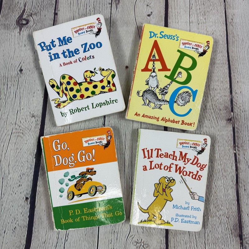 Lot Of 4 Dr. Seuss Children’s Books Hard Books 5 1/2 X 4 Inches Small Books