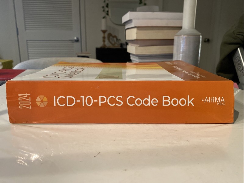 ICD-10-PCS Code Book 2024 - Paperback by Casto Anne B. gallery