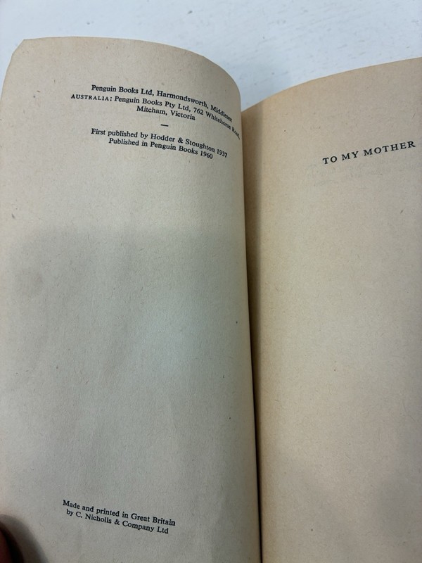 Uncommon Danger by Eric Ambler Penguin Crime First Edition 1960 gallery
