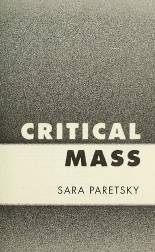 Critical Mass (A V.I. Warshawski Novel), Paretsky, Sara, Good Book