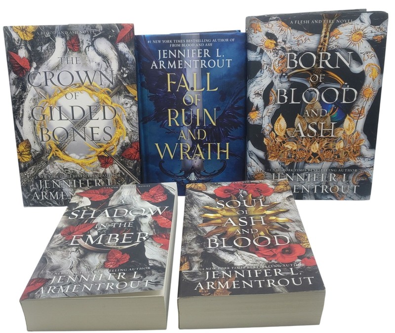 Jennifer L Armentrout Blood And Ash and Flesh And Fire Series Lot of 5