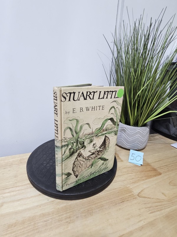 STUART LITTLE By E.B. White First Edition Early Printing (M-Q) Hardcover 1945 gallery