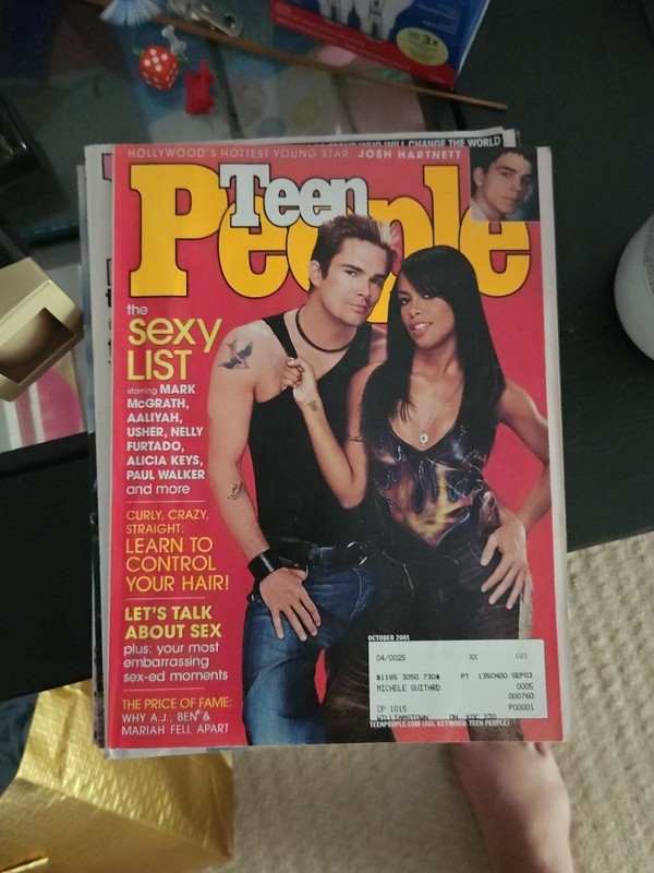 Aaliyah VERY RARE Teen People Magazine October 2001