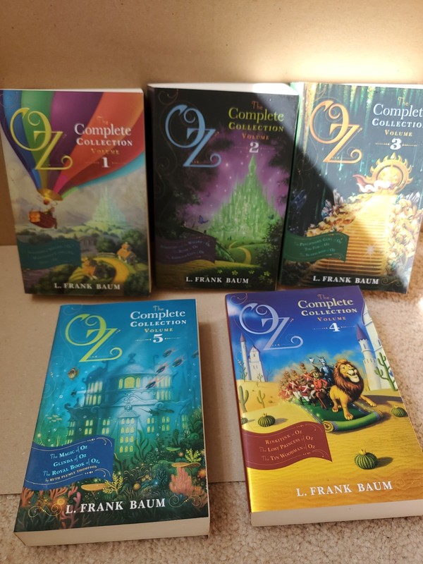 Oz, the Complete Paperback Collection Volume 1-5 L Frank Baum gallery