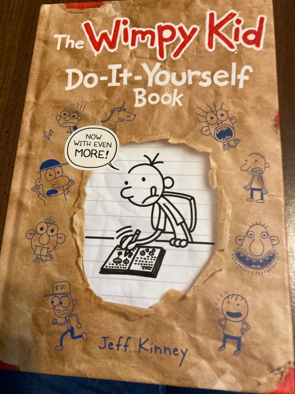 Wimpy Kid Do-It-Yourself Book (Revised and Expanded Edition) (Diary of a…