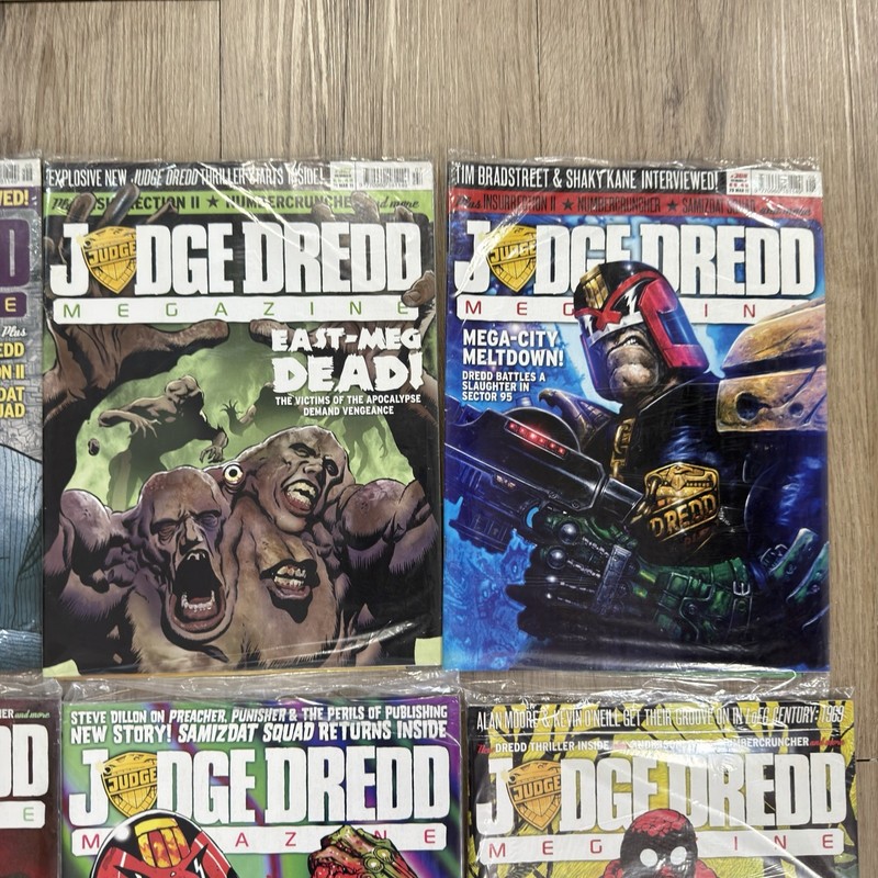 2011 Judge Dredd Magazine Lot Full Run #305-317 Jan-Dec gallery