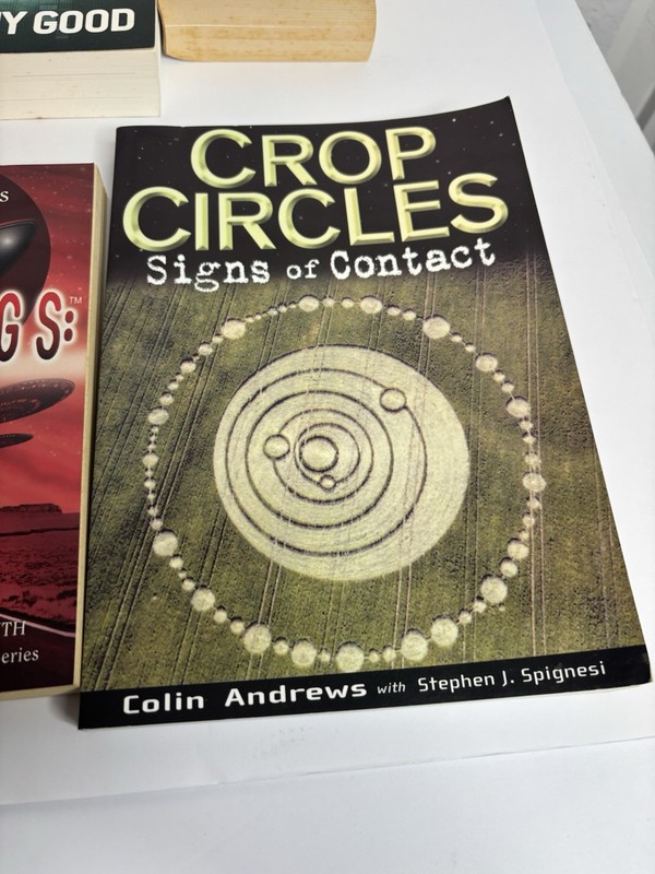 Lot of 8 UFO Alien Books Paranormal Unexplained Phenomena Crop Circles Sci-Fi gallery