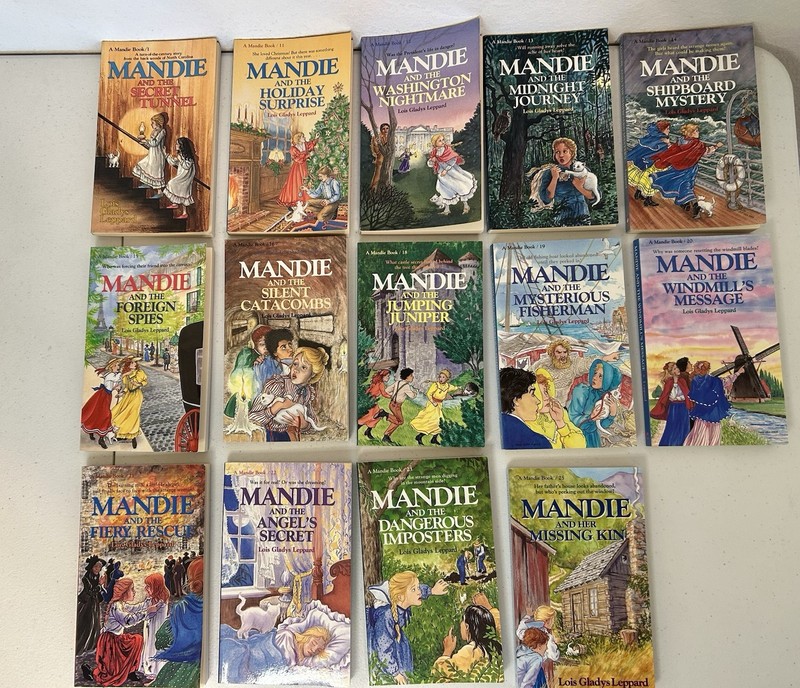 Mandie Mystery Books Lois G. Leppard Paperback Vtg Lot 14 No 1, 11-16, 18-23, 25 gallery