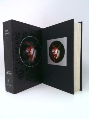 New Moon Collector’s Edition (The Twilight Saga) (Ltd Ed) by Stephenie Meyer