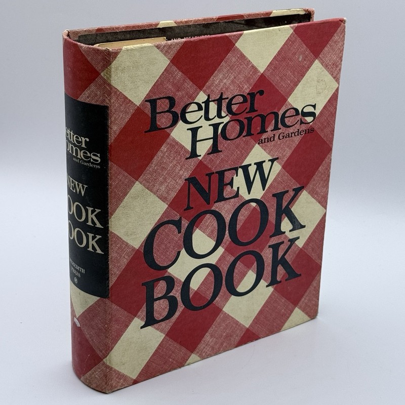Better Homes and Gardens New Cookbook 5 Ring Binder 400 Pages 1959