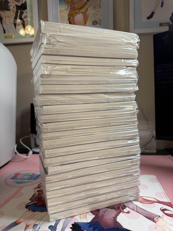 Strike the Blood, 1-22 Complete Light Novel Set, Yen Press gallery