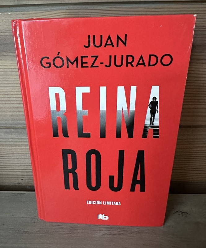 Juan Gómez-Jura Reina roja (Edición limitada, cantos pintados) / Red (Hardback)