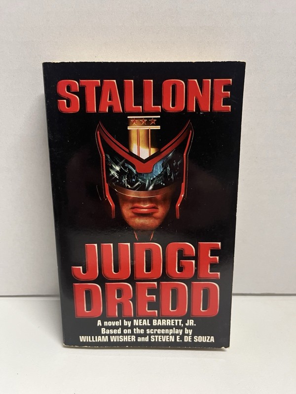 JUDGE DREDD Paperback Book by Neal Barrett 1995 Sylvester Stallone