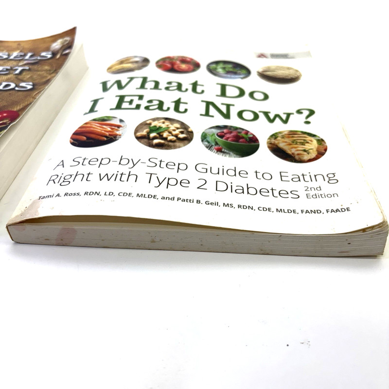 2 Nutrition & Diet Books Lot What Do I Eat Now? Counsels on Diet Foods gallery