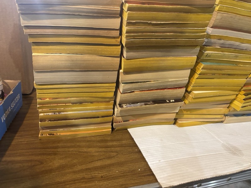 Huge Louis L’Amour Lot of 150 Western Paperback Books Vintage Collection gallery