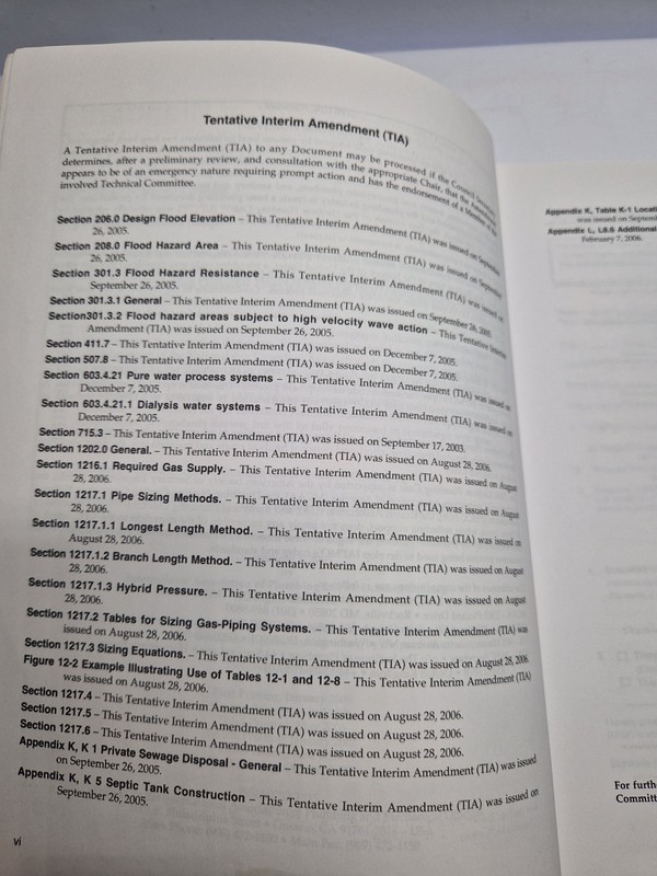 Uniform Plumbing Code 2006 Twenty-Fourth Edition Paperback IAPMO/ANSI UPC 1-2006 gallery