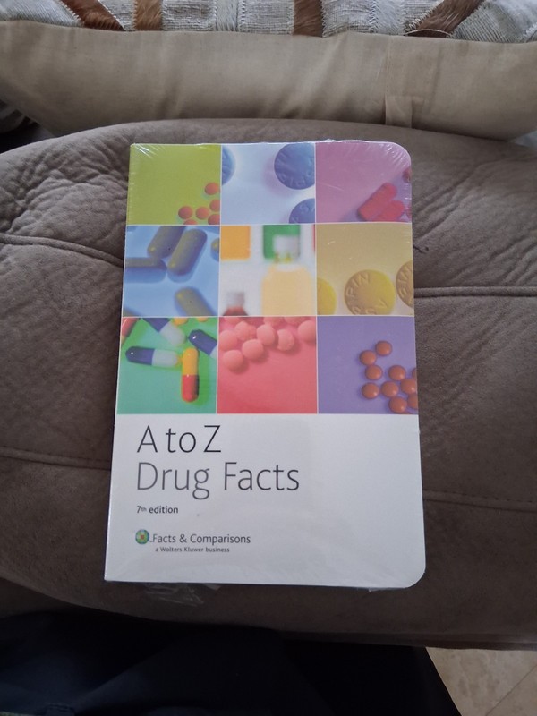 Facts & Comparisons A to Z Drug Facts 7th Edition Paperback Medical Textbook