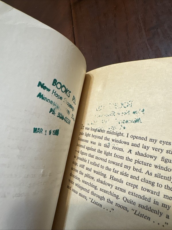 Lot 9 VTG Gothic Romance Suspense PB Books 1960s 1970s Holt Whitney Stewart gallery