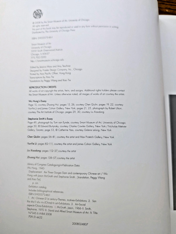 Displacement: The Three Gorges Dam and Contemporary Chinese Art Paperback 2008 gallery