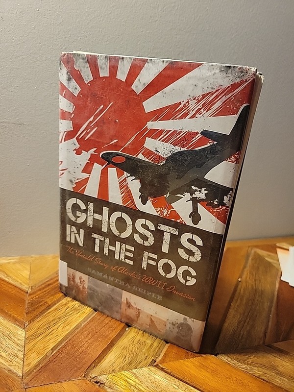 First Edition-Ghosts in the Fog by Samantha Seiple (2011, Hardcover
