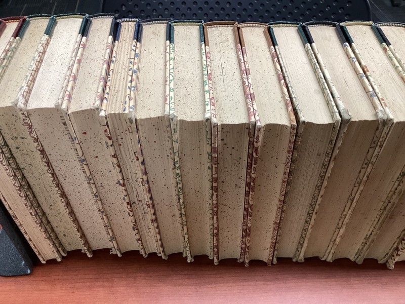 POCKET BOOKS COLLECTORS EDITION Lot of 29 gallery