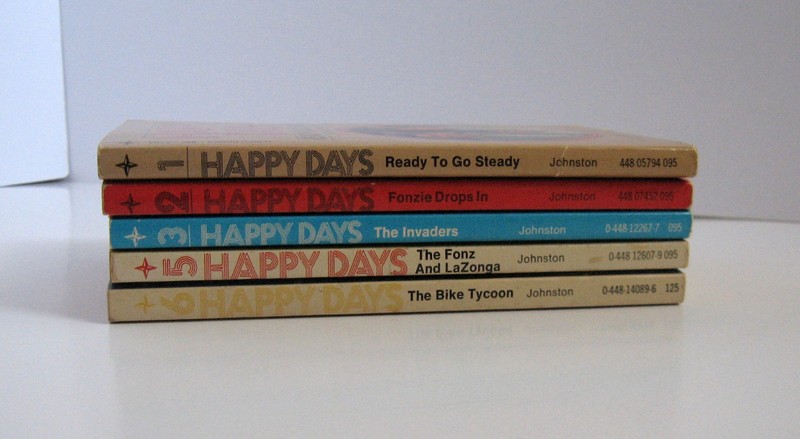 Happy Days TV Tie-In Paperbacks 1, 2, 3, 5, 6! 1974, Tempo Books! READ! gallery