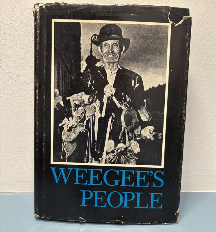 Weegee’s People by Photographer Arthur Weegee Fellig 1975 Hardcover Dust Jacket