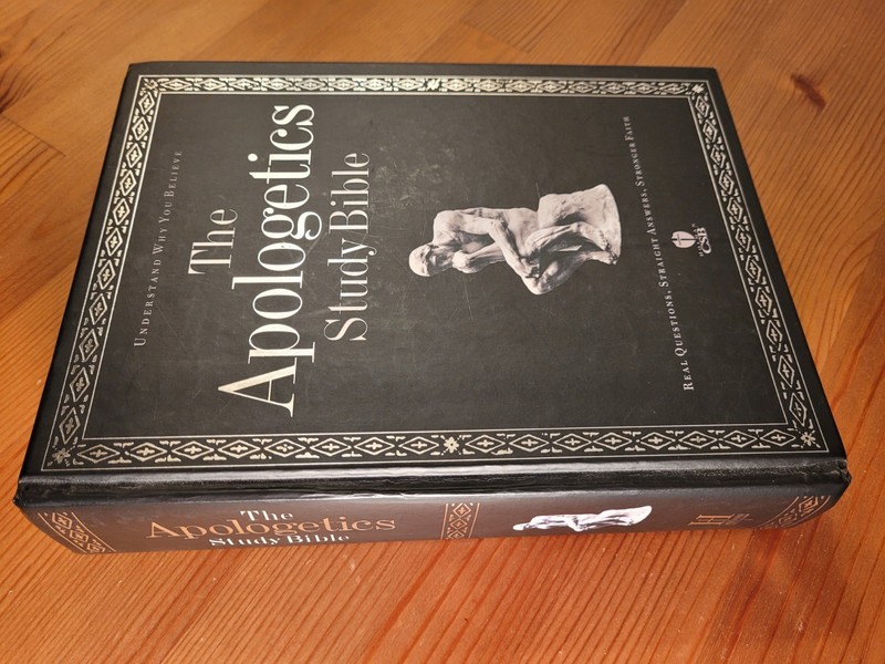 Apologetics Study Bible : Understand Why You Believe by Chuck Colson, 2007