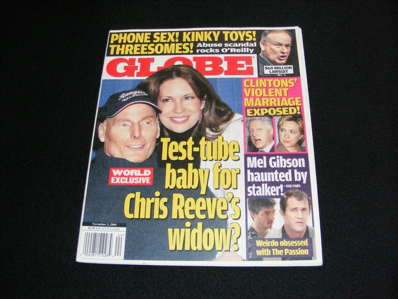 Globe magazine 2004 11 01 Christopher Reeve Mel Gibson Bill & Hillary Clinton