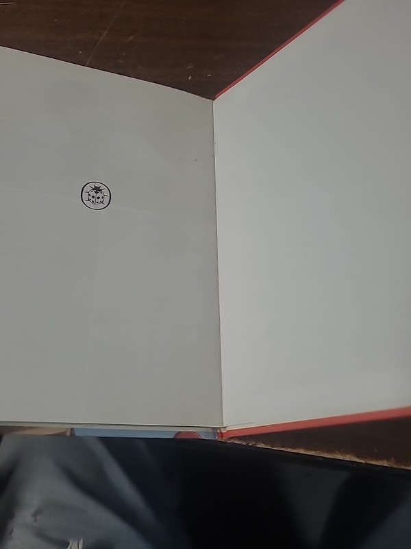 Ladybird Book Tricks and Magic Series 633 Robert Ayton 1969 "NICE" gallery