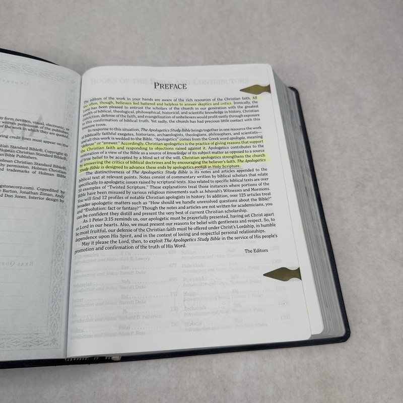 Classic HCSB Apologetics Study Bible Black Bonded Soft Leather USED Written In gallery
