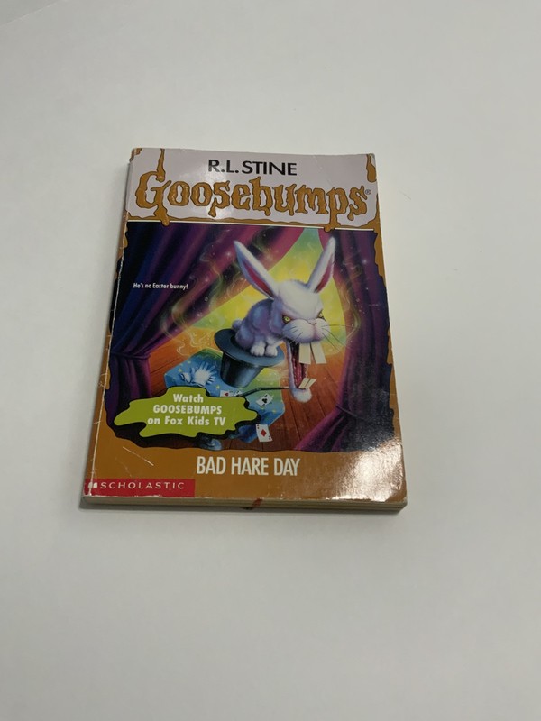 Goosebumps Book #41 Bad Hare Day 1st Edition 1996 R.L. Stine Paperback Book